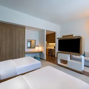 element-al-mina-dubai.sharjah-hotels.com/